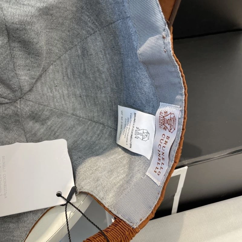 Brunello Cucinelli Caps Original 260579