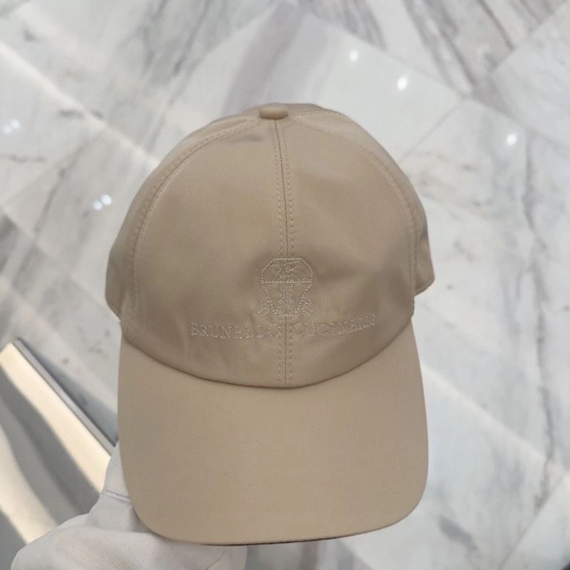 Brunello Cucinelli Caps ModernLook 260558