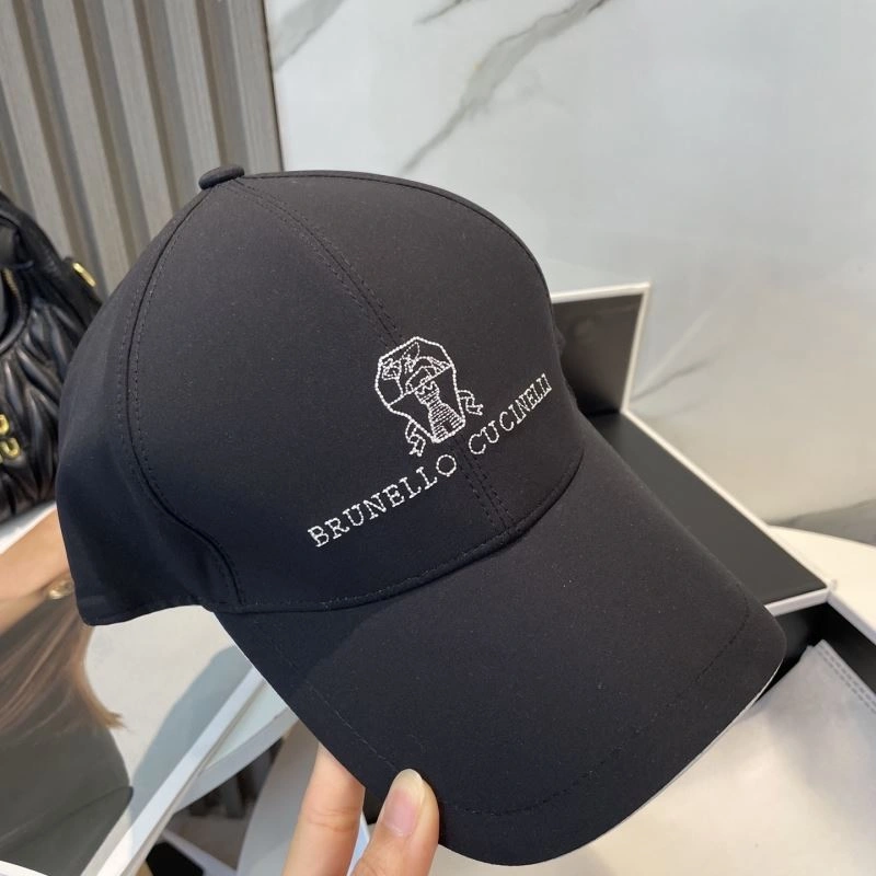Brunello Cucinelli Caps Sporty 260569