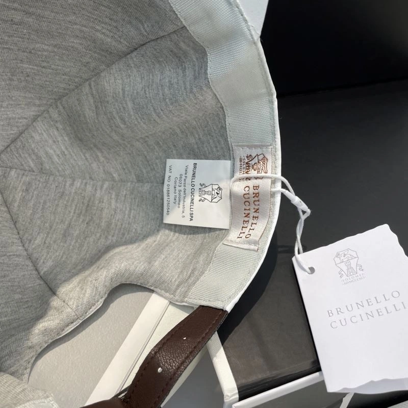 Snug Brunello Cucinelli Caps 260555