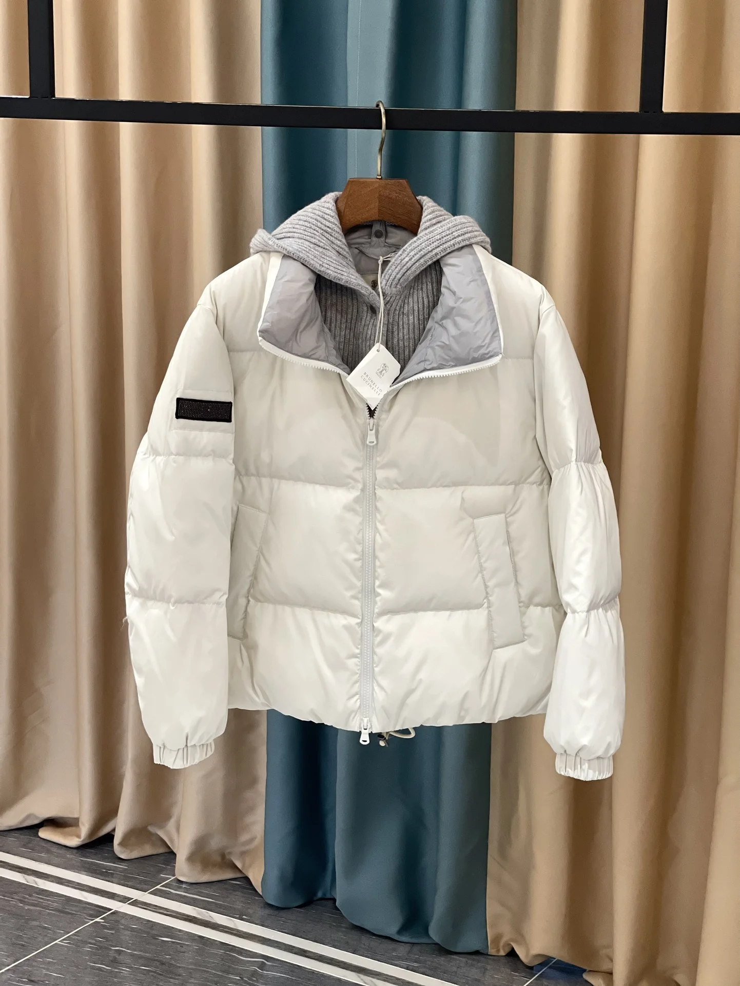 Contemporary Brunello Cucinelli Down Jackets 165482