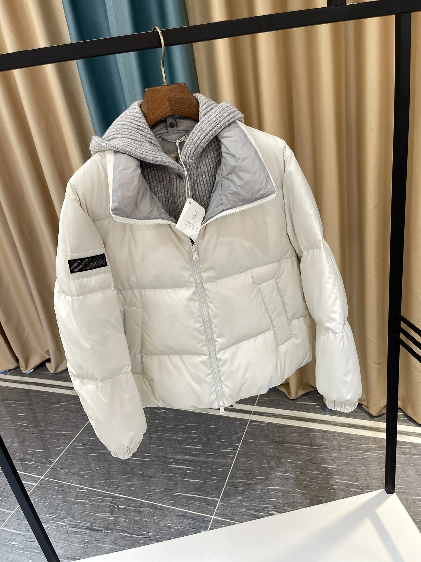 Contemporary Brunello Cucinelli Down Jackets 165482