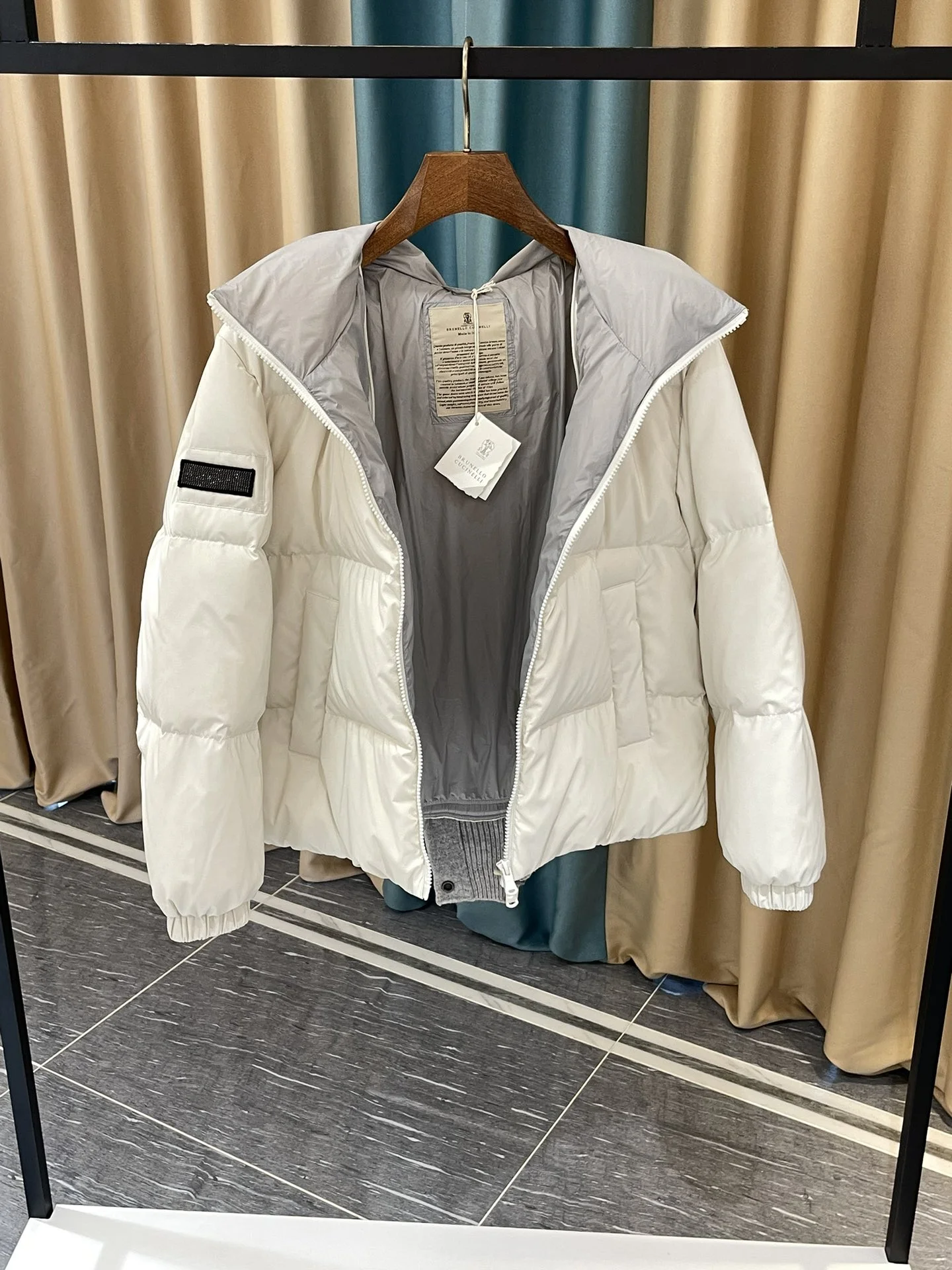 Compact Brunello Cucinelli Down Jackets 165475