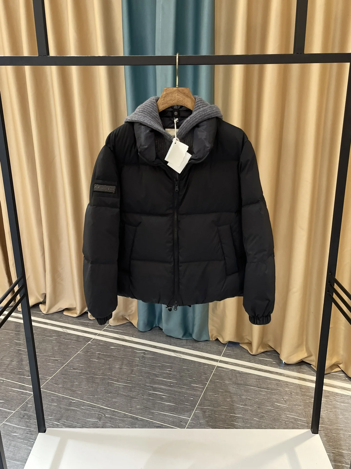 Durable Brunello Cucinelli Down Jackets 165481
