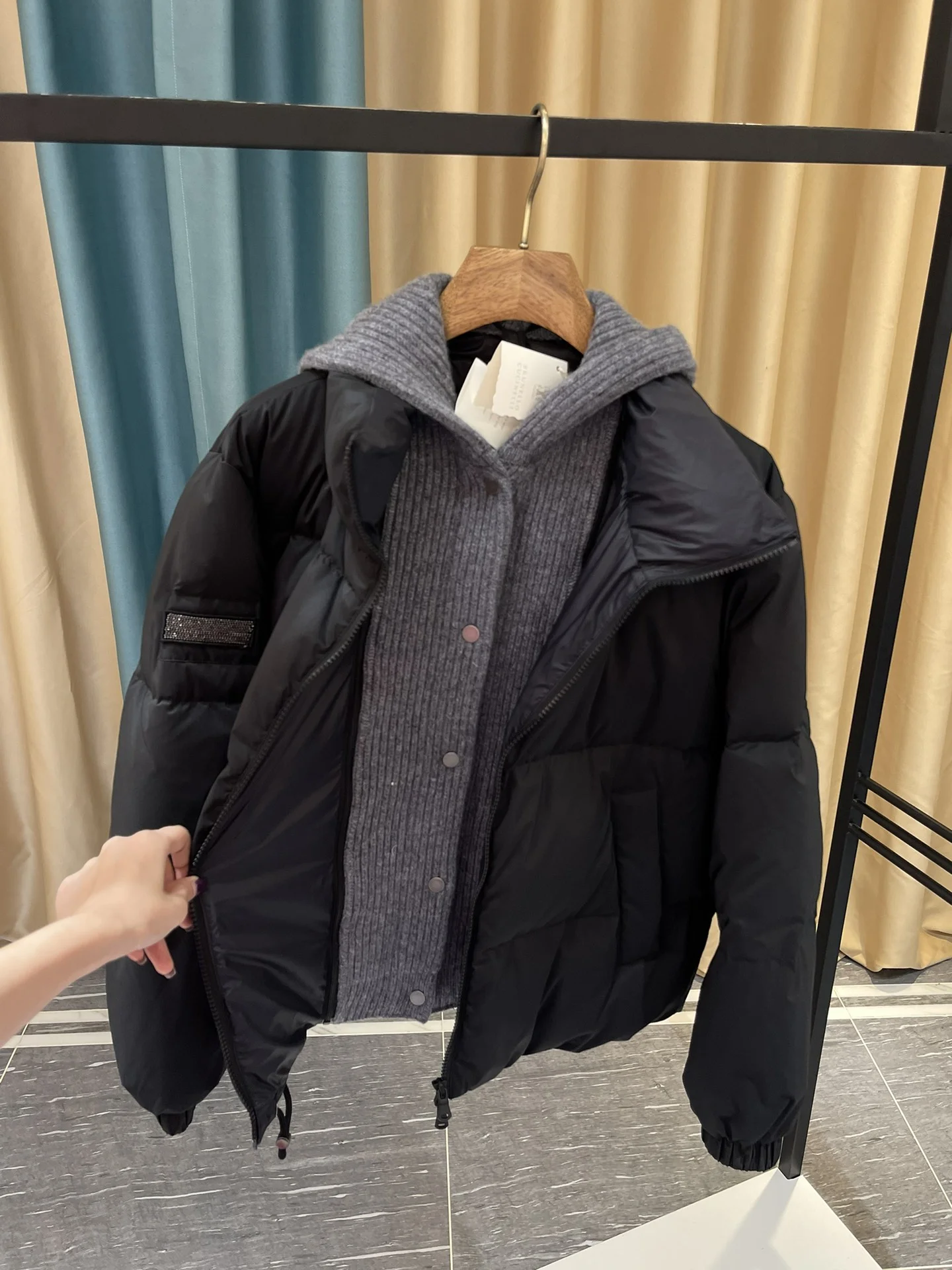 Durable Brunello Cucinelli Down Jackets 165481