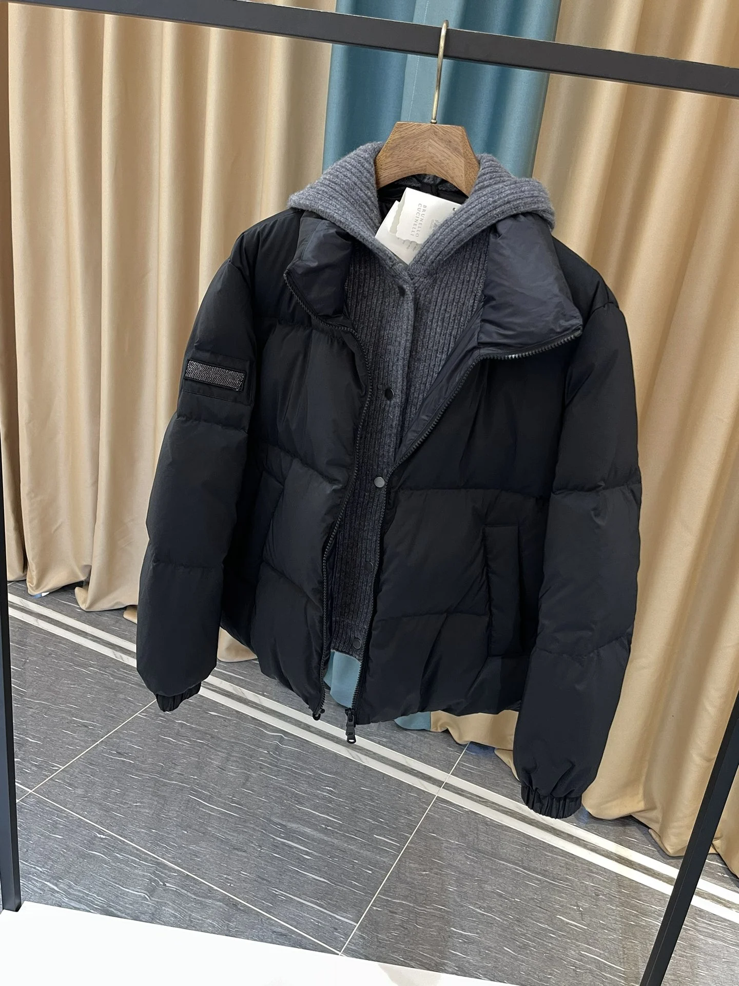 Durable Brunello Cucinelli Down Jackets 165481