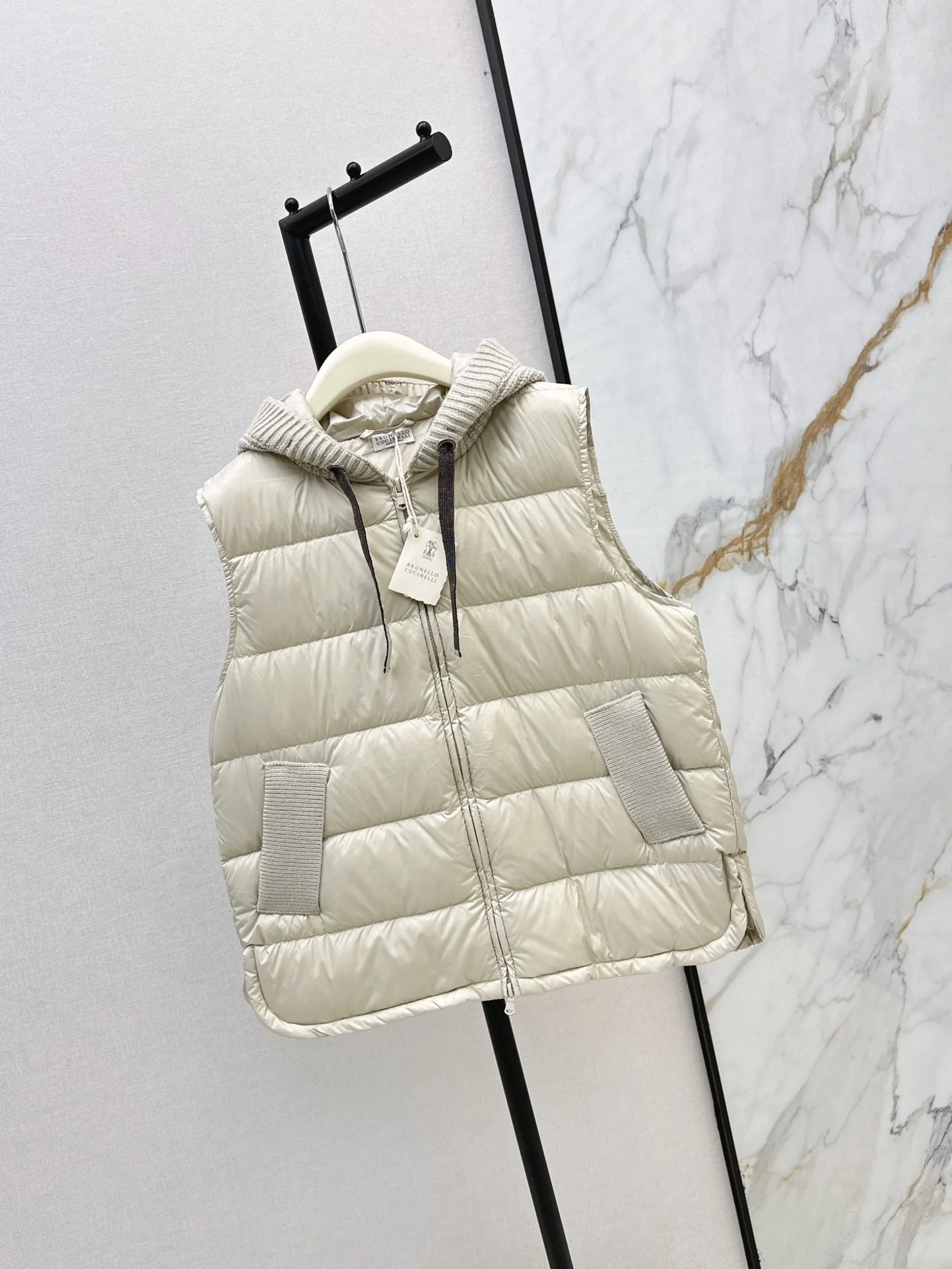 Brunello Cucinelli Down Jackets MultiPurpose 165523