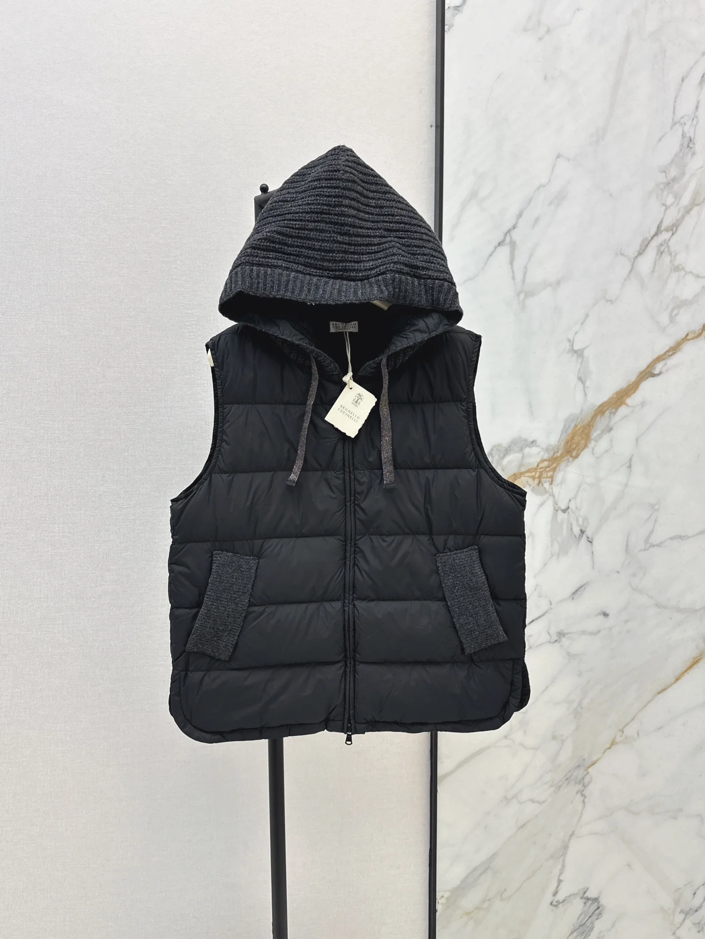 Vibrant Brunello Cucinelli Down Jackets 165469