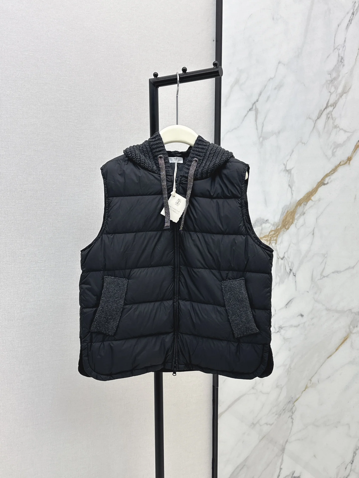 Vibrant Brunello Cucinelli Down Jackets 165469