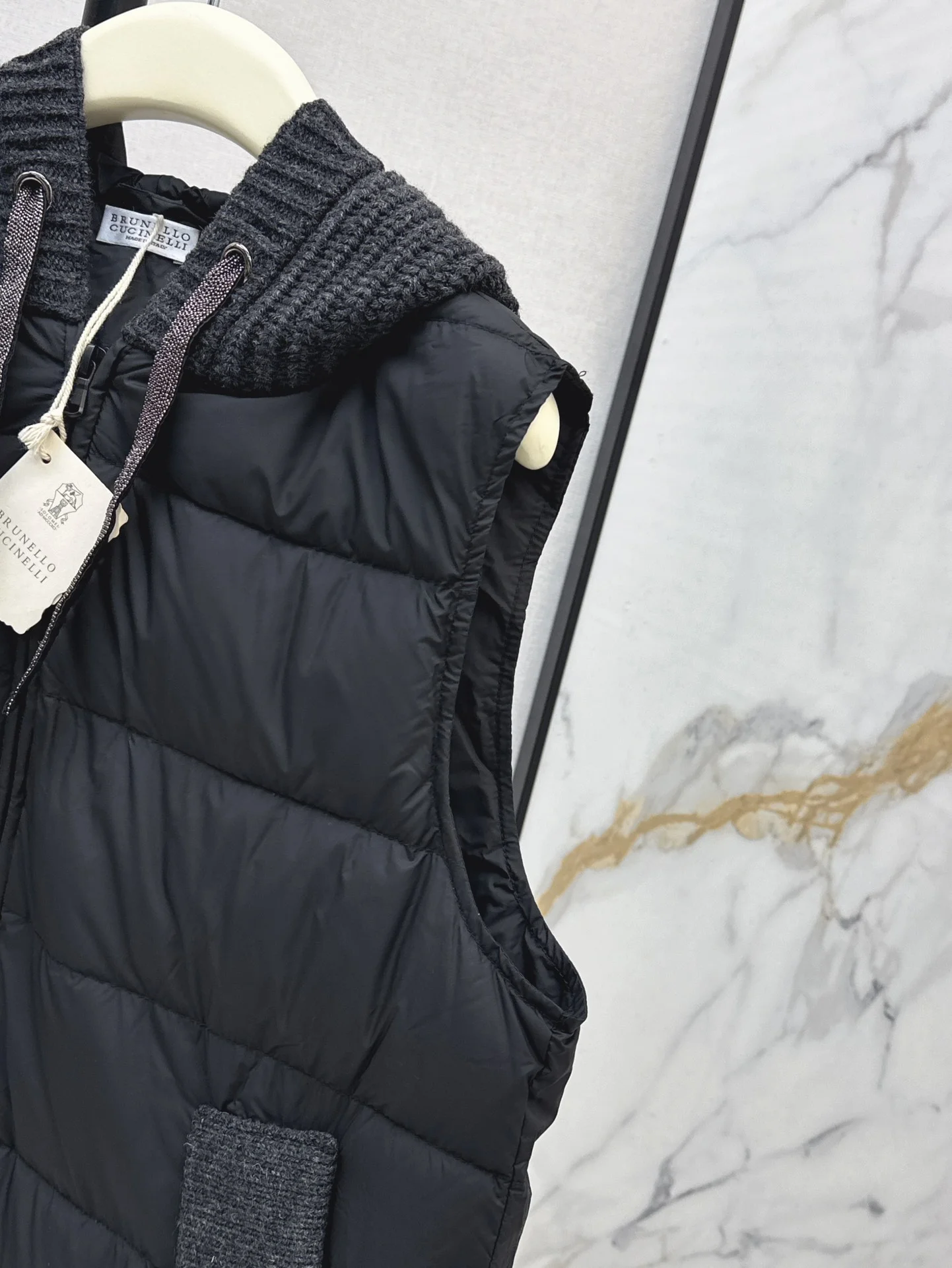 Vibrant Brunello Cucinelli Down Jackets 165469