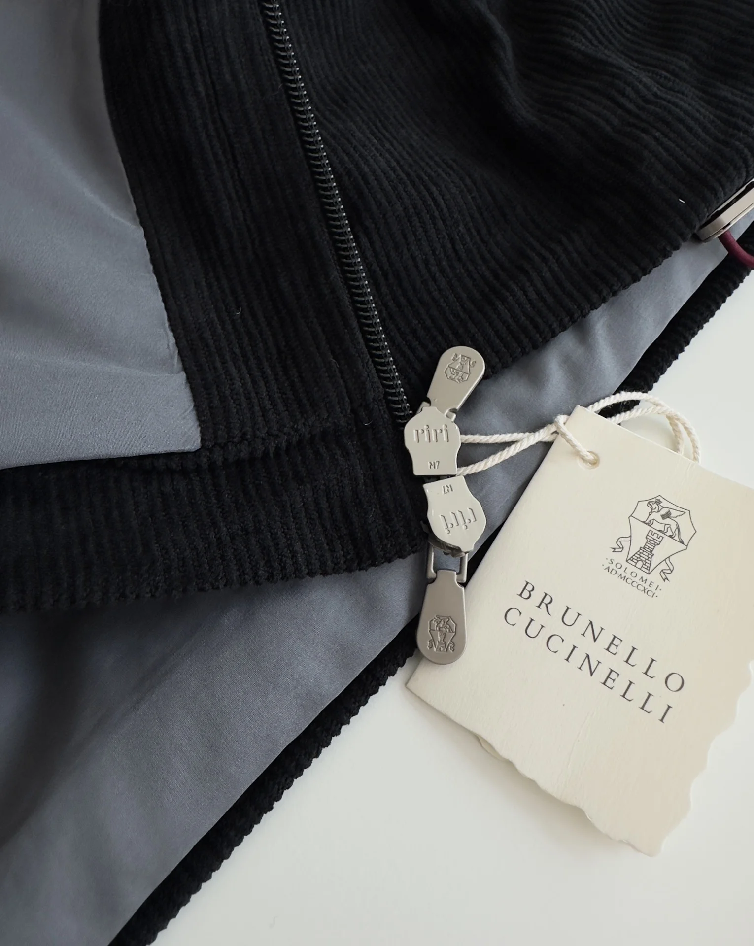 Brunello Cucinelli Down Jackets Sporty 165091