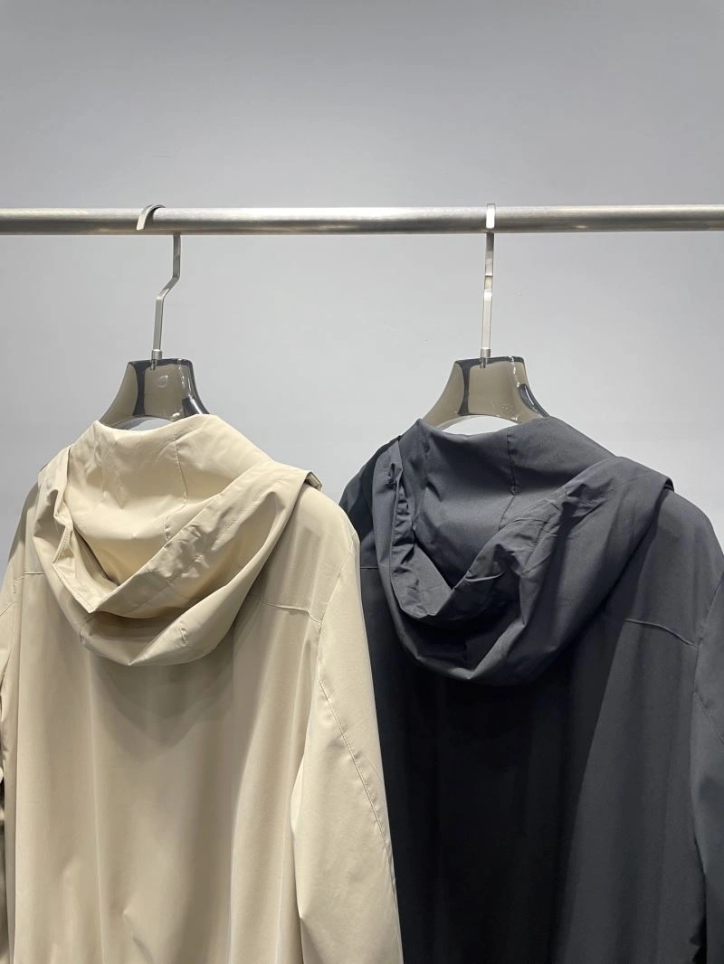 Brunello Cucinelli Outwear Versatile 161948
