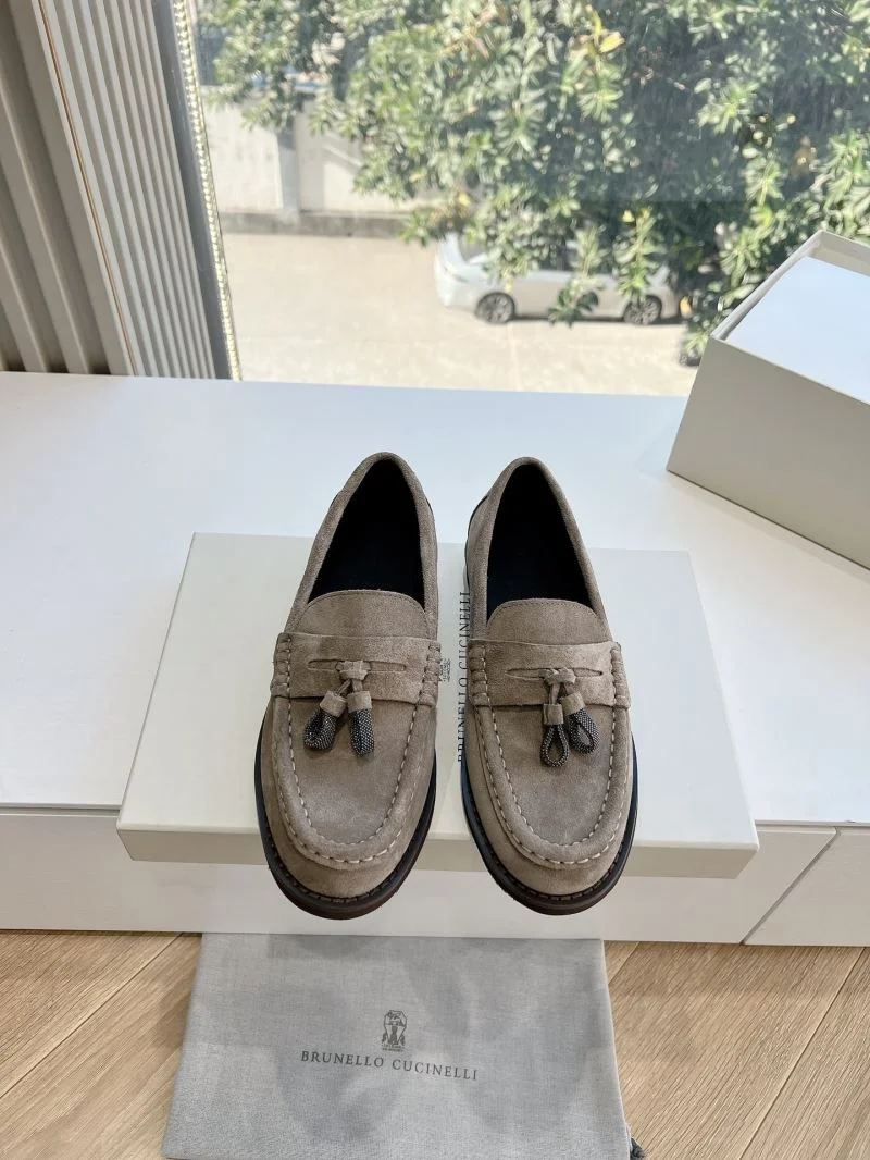 Tailored Brunello Cucinelli Shoes 10438
