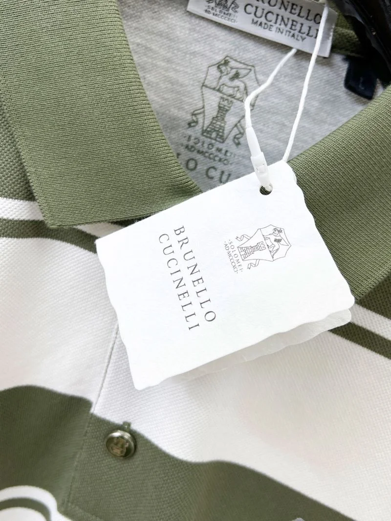 UrbanChic Brunello Cucinelli T-Shirts 163040