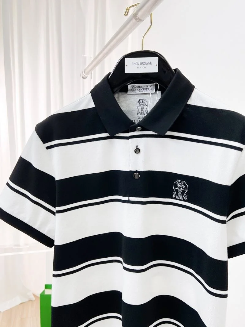 Brunello Cucinelli T-Shirts Sporty 163084