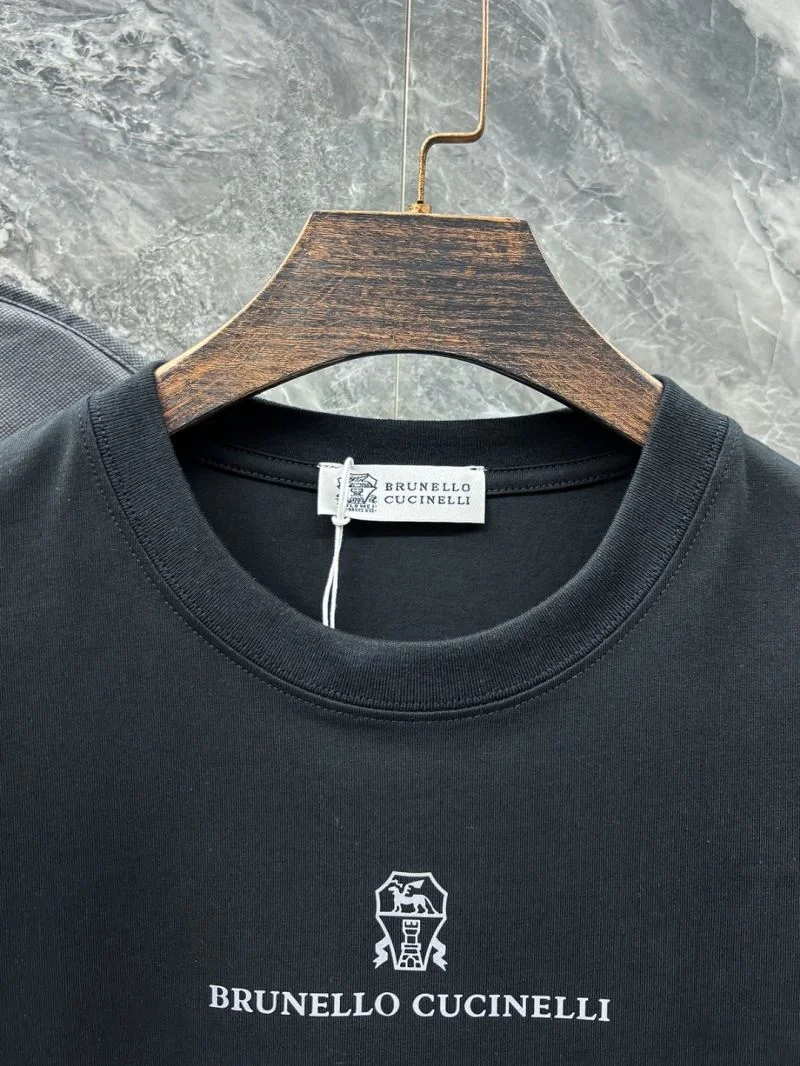 Flexible Brunello Cucinelli T-Shirts 163036