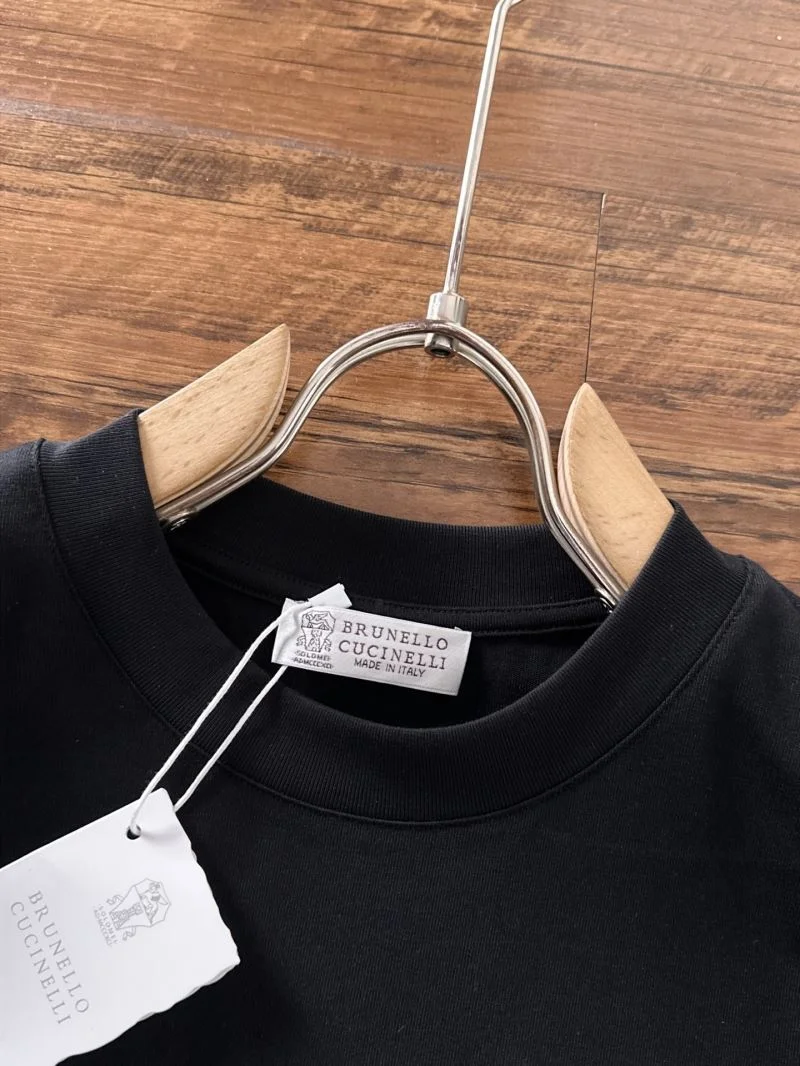 Brunello Cucinelli T-Shirts Cozy 163032
