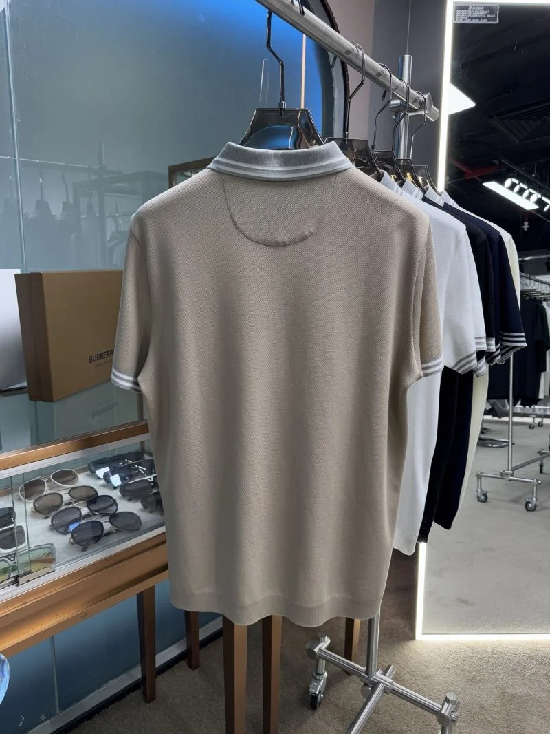 Brunello Cucinelli T-Shirts Resilient 163025