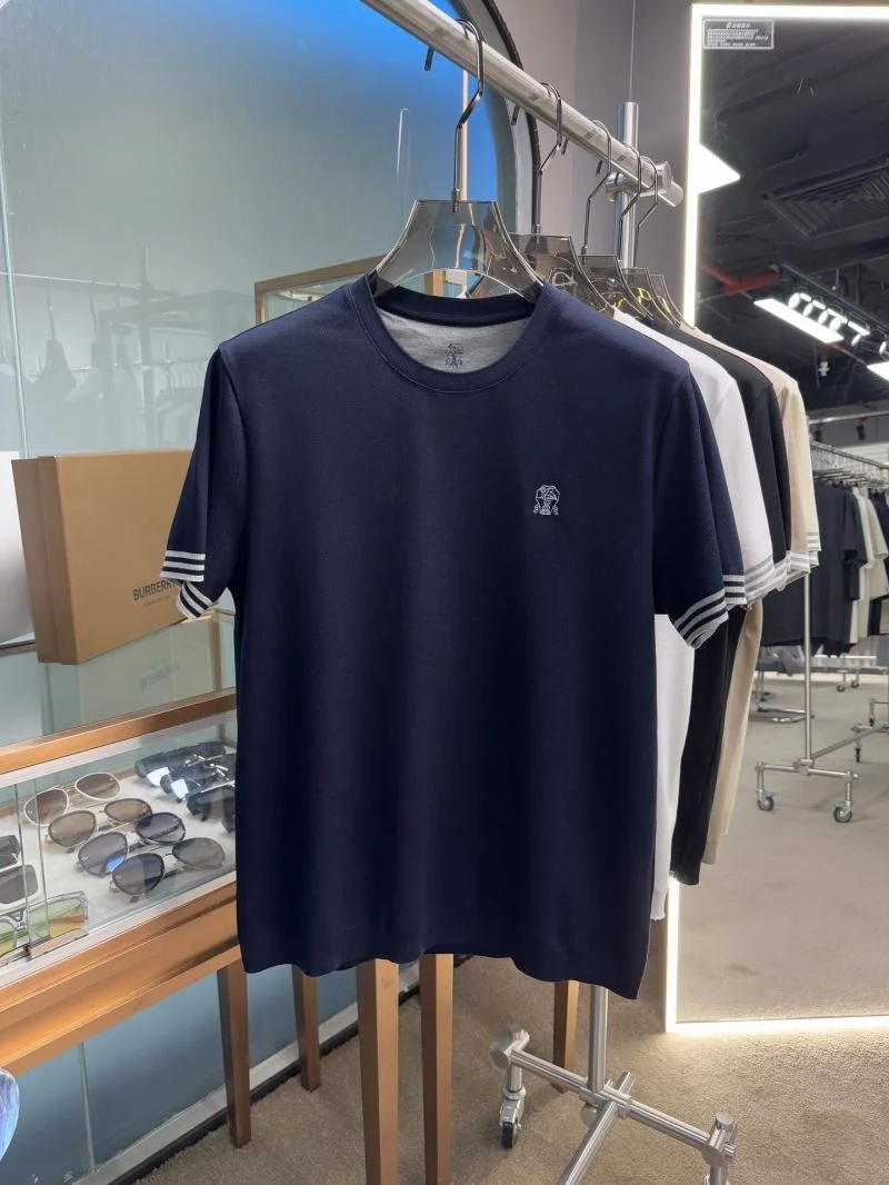 Brunello Cucinelli T-Shirts OdorResistant 163021