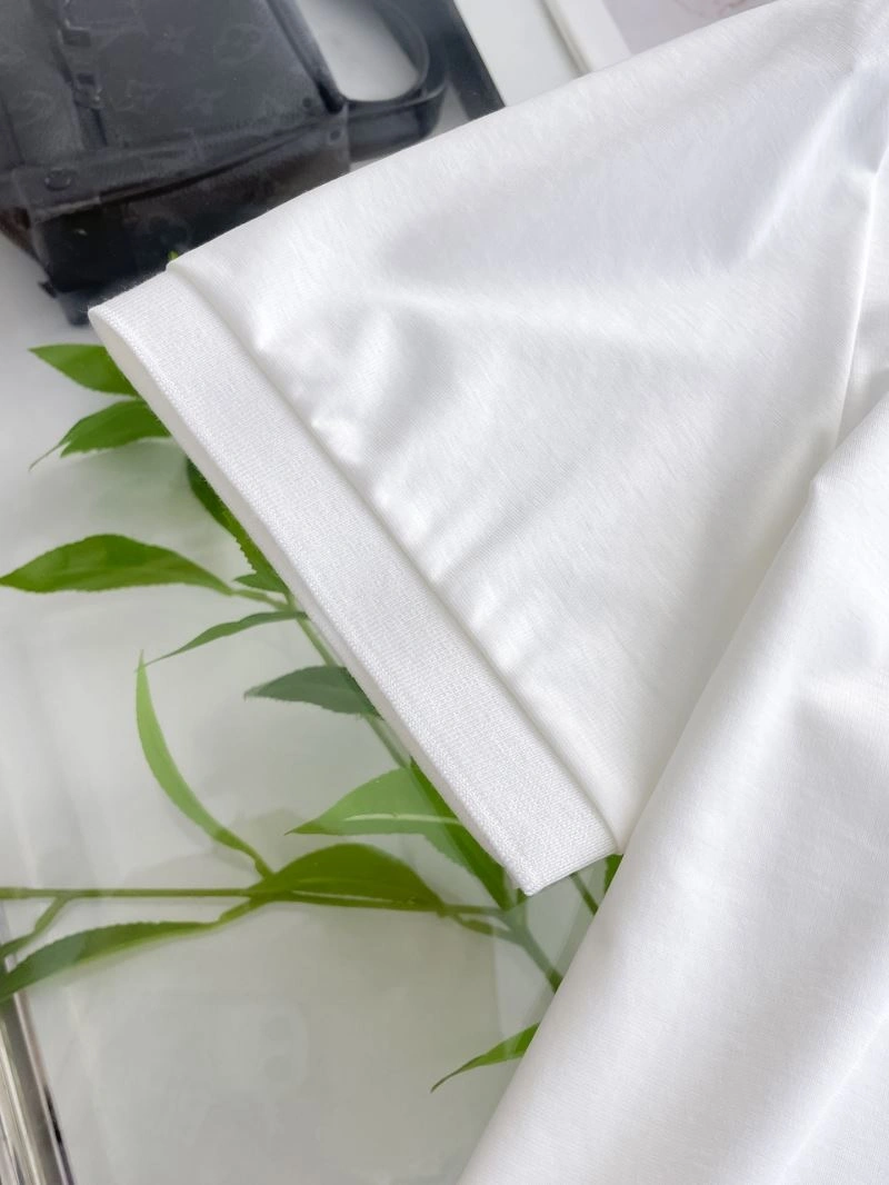 Brunello Cucinelli T-Shirts OdorResistant 161939