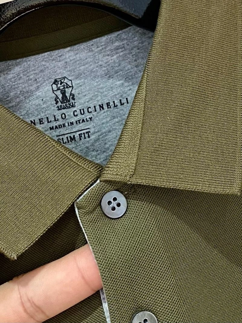 Brunello Cucinelli T-Shirts Versatile 161955