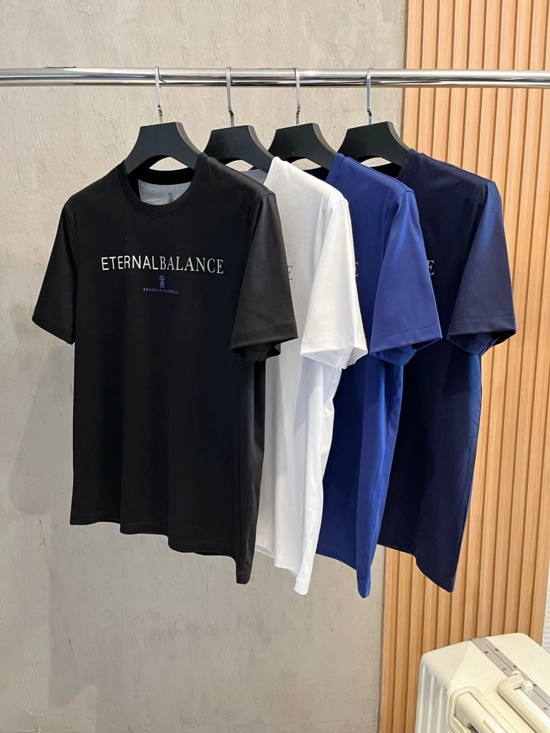 Brunello Cucinelli T-Shirts Sporty 161926