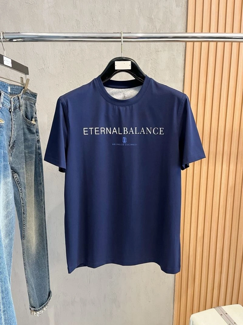 Brunello Cucinelli T-Shirts Sleek 161950