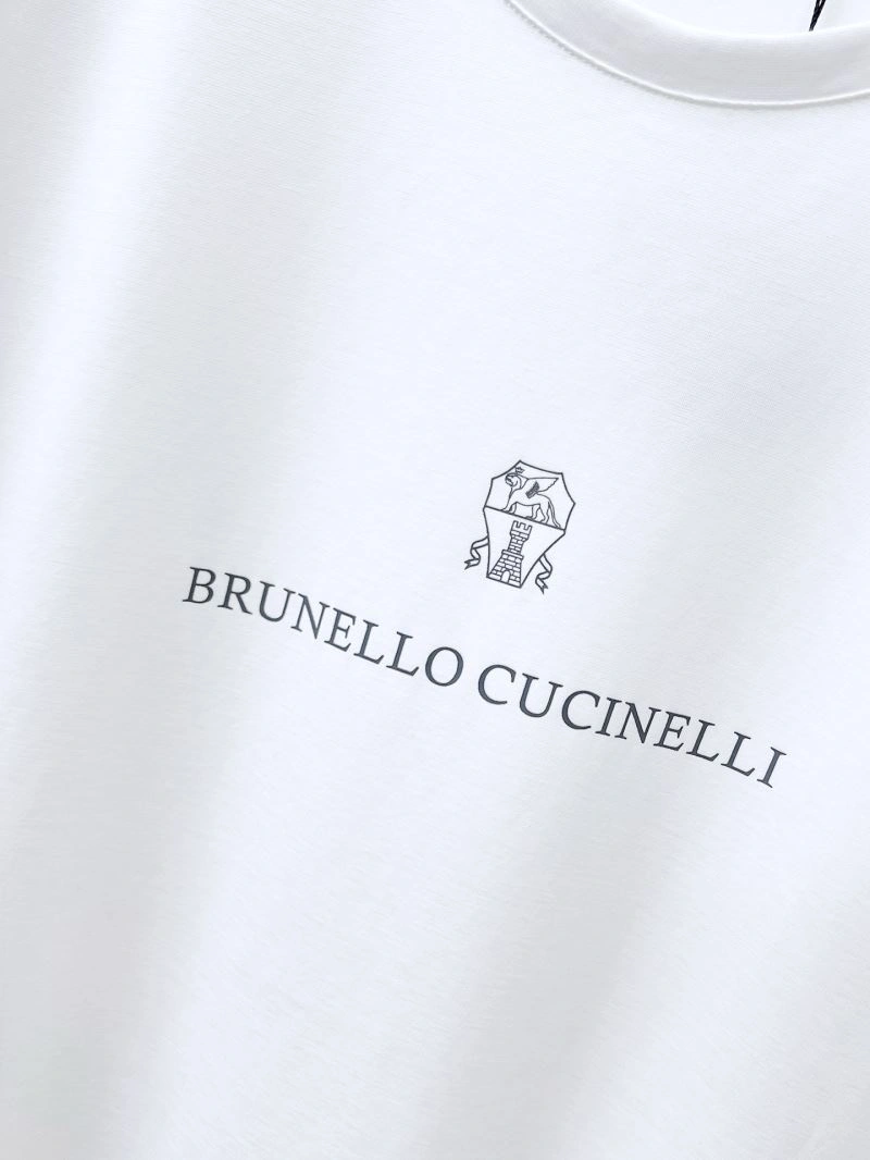 SunProtective Brunello Cucinelli T-Shirts 161946