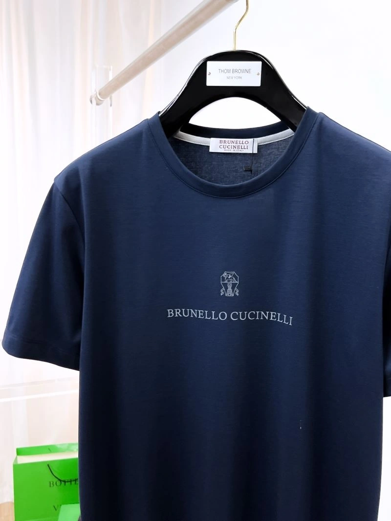 Brunello Cucinelli T-Shirts Comfortable 161909