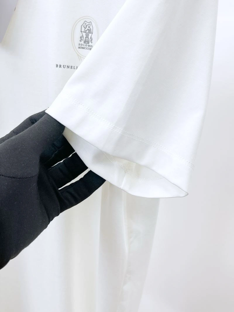 Brunello Cucinelli T-Shirts Snug 161907