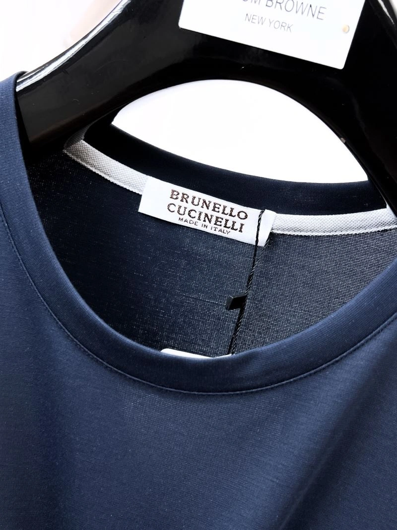 Effortless Brunello Cucinelli T-Shirts 161906