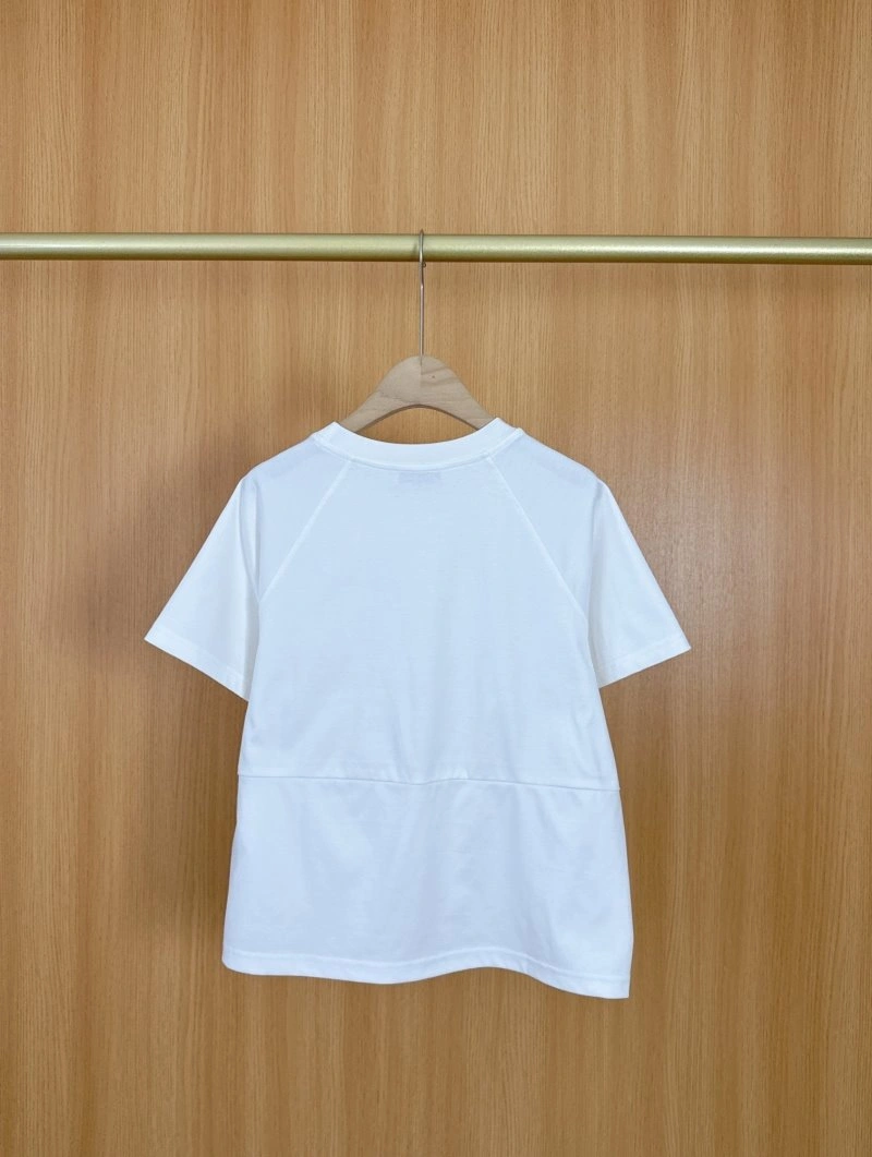 Brunello Cucinelli T-Shirts Youthful 151911