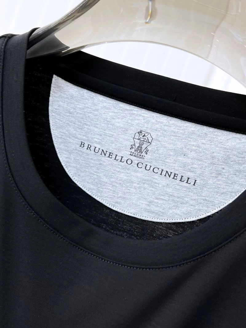 Brunello Cucinelli T-Shirts Bold 160885