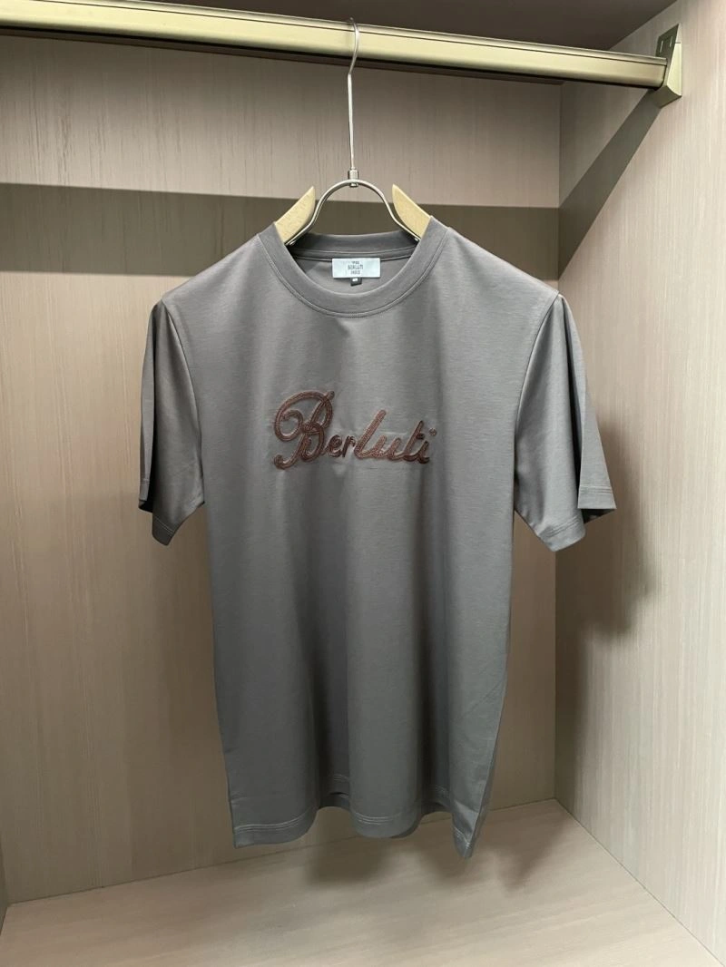 Brunello Cucinelli T-Shirts FreshLook 160873