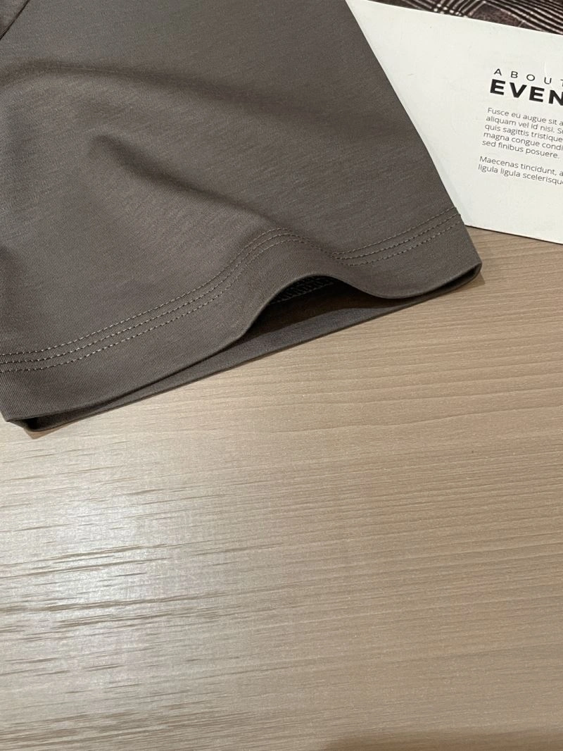 Brunello Cucinelli T-Shirts FreshLook 160873