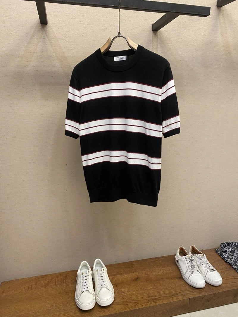 Brunello Cucinelli T-Shirts Sustainable 160859