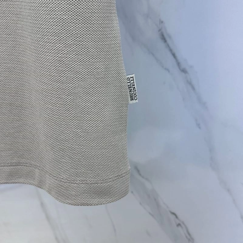 Brunello Cucinelli T-Shirts Youthful 159684