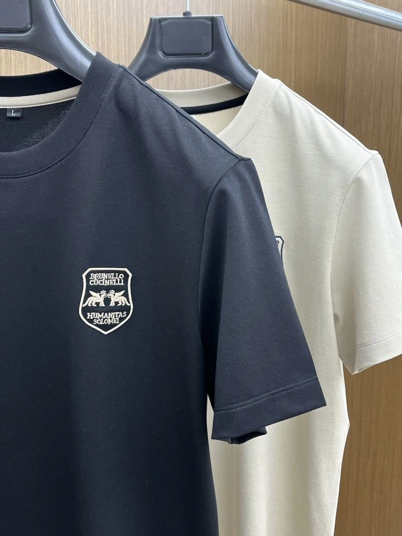 Brunello Cucinelli T-Shirts GoAnywhere 159675