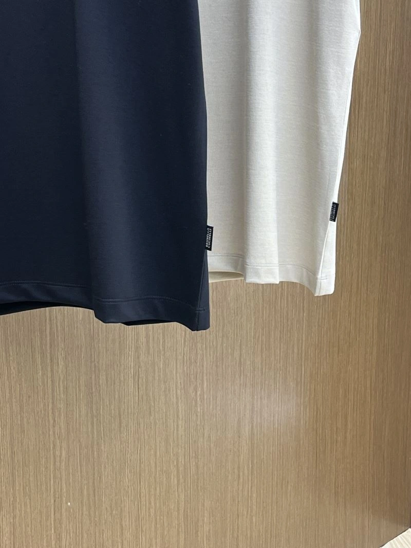Brunello Cucinelli T-Shirts GoAnywhere 159675