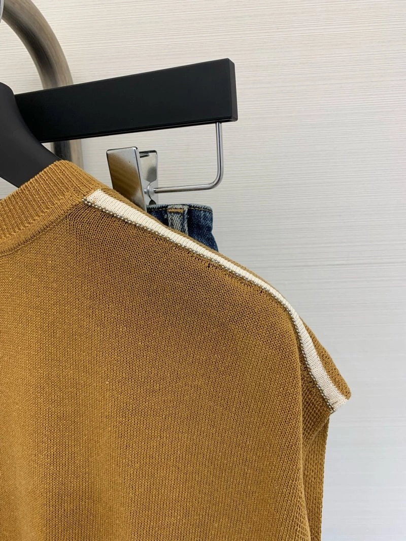 Elegant Brunello Cucinelli Vest 149943