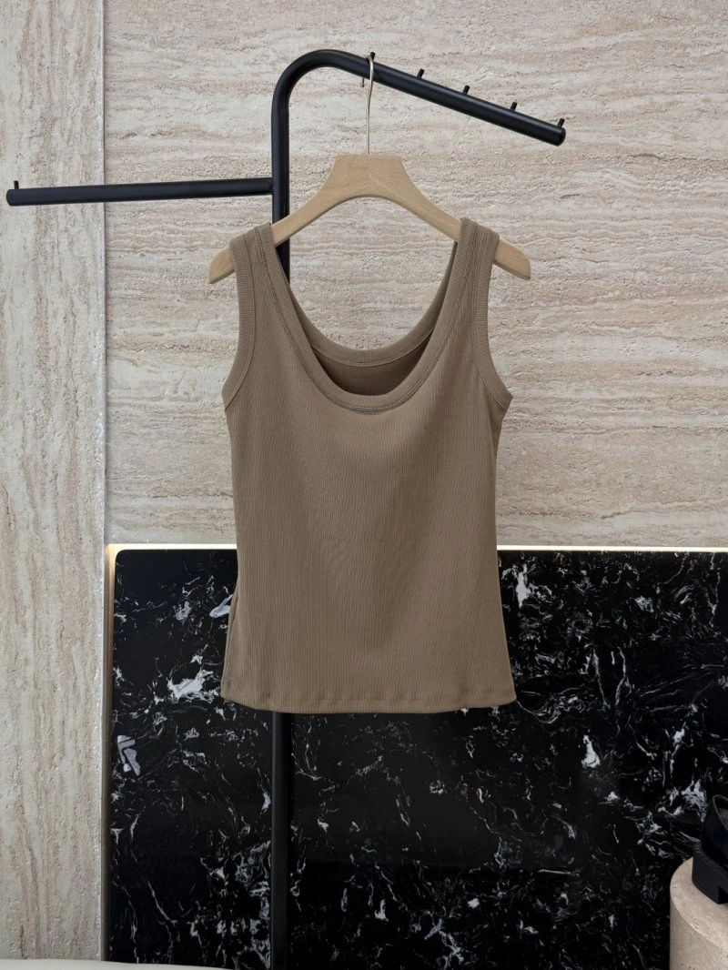 Versatile Brunello Cucinelli Vest 149949