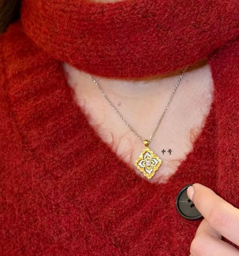 Buccellati Necklaces WeatherProof 210058