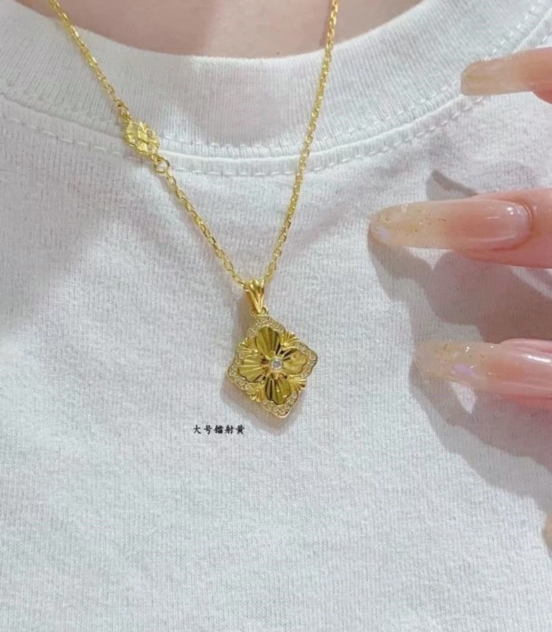 Buccellati Necklaces ComfortFit 210052
