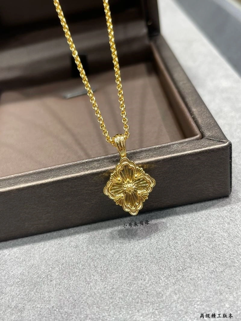 Buccellati Necklaces Packable 210037