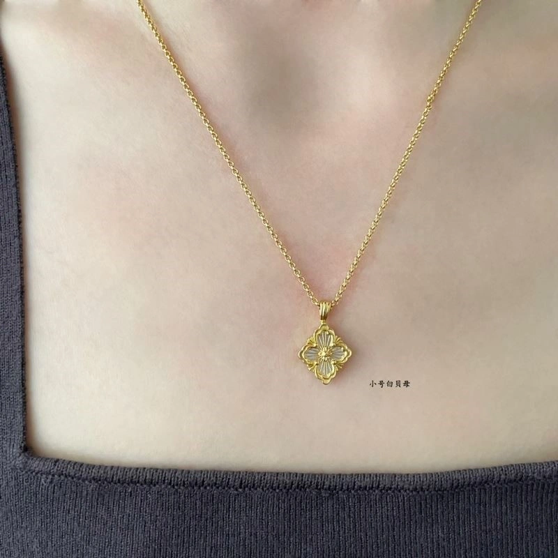Stylish Buccellati Necklaces 210050