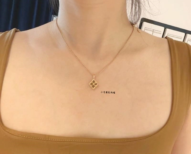 Buccellati Necklaces Efficient 210038