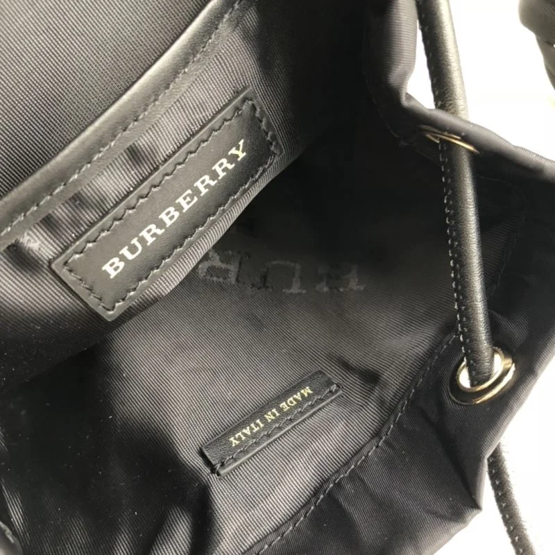 Timeless Burberry Backpacks 38232