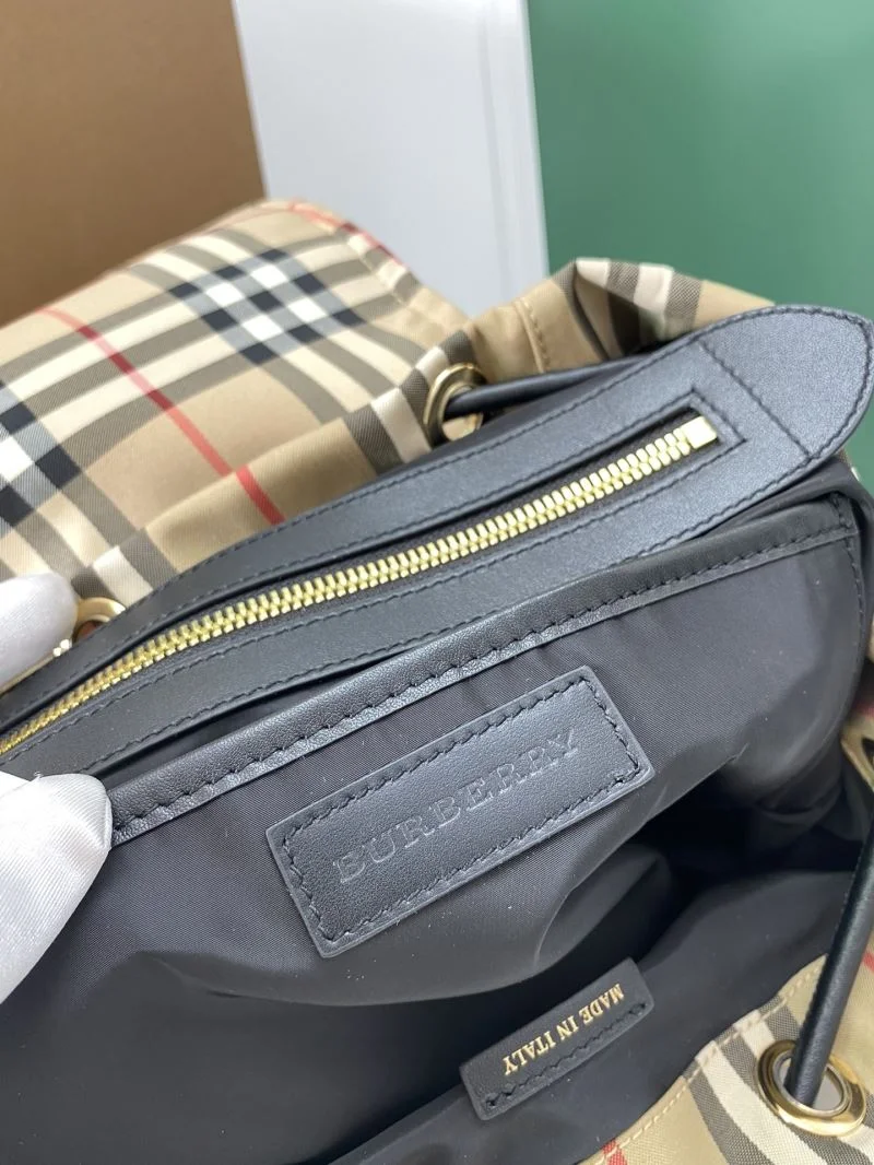 Burberry Backpacks Youthful 38214