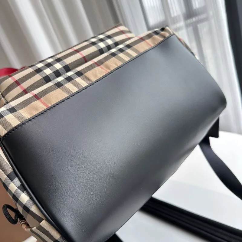 Elegant Burberry Backpacks 38165