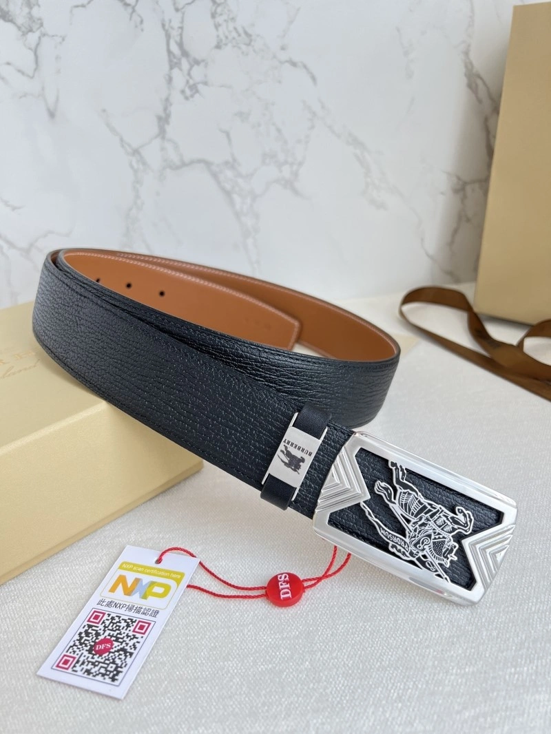 Burberry Belts Compact 283169